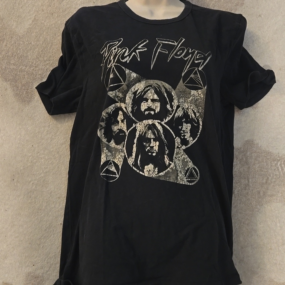 Pink Floyd Concert Rocker Tee T-shirt Top Collectible! M